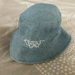 RARE HTF Gremlins New Era Denim Bucket Hat, size S